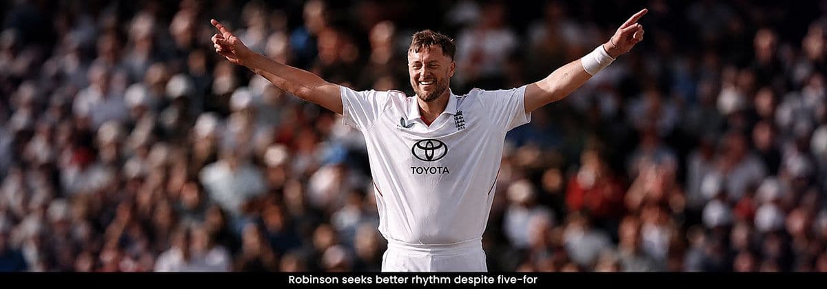 Headingley Carnage: Robinson and Tongue Rip Through Pakistan as England Take Day 1 Honours